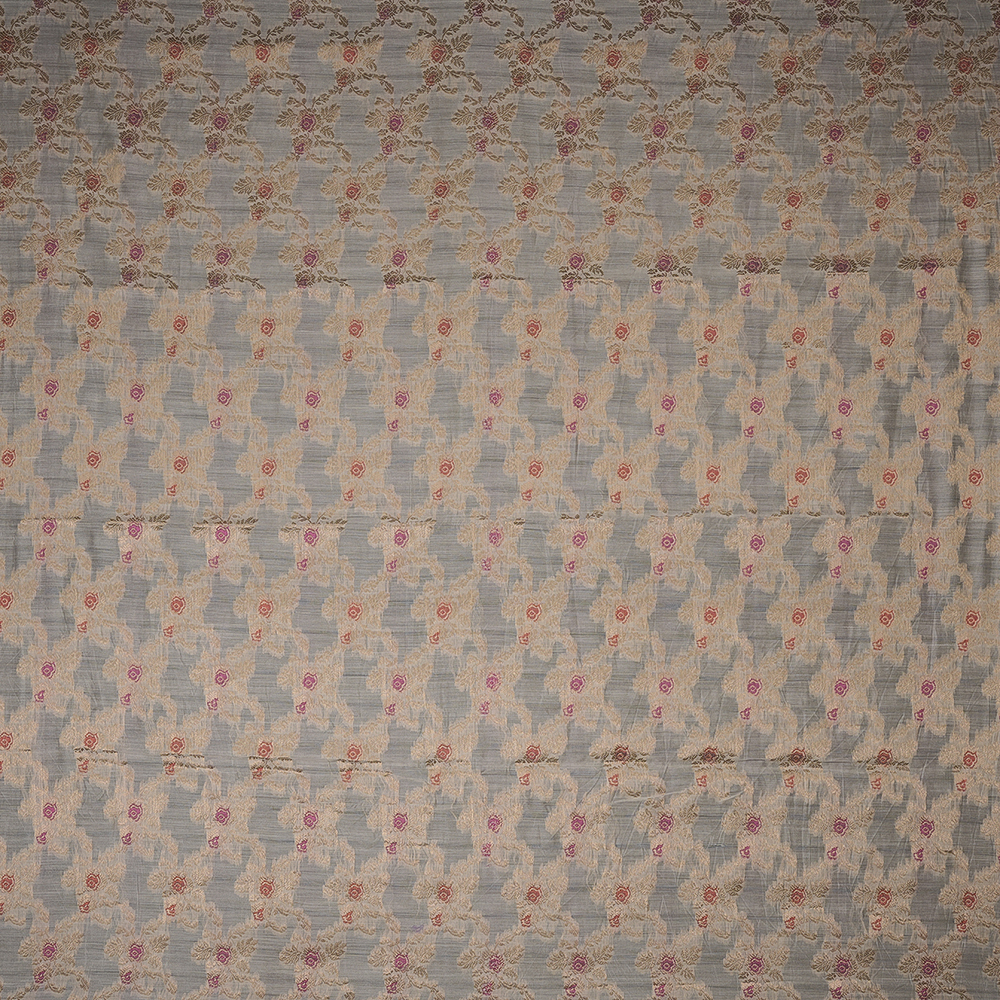 AK201025