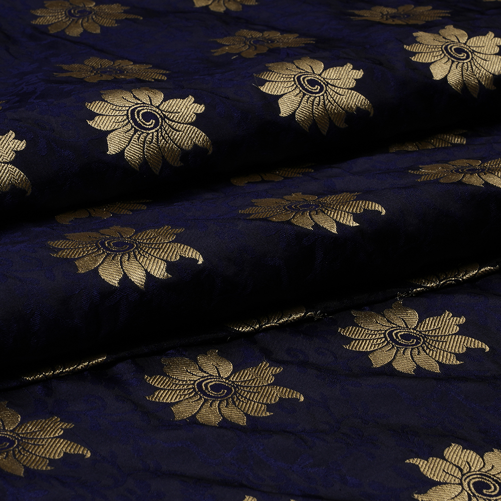 Deluxe Jacquard Jari Butta
